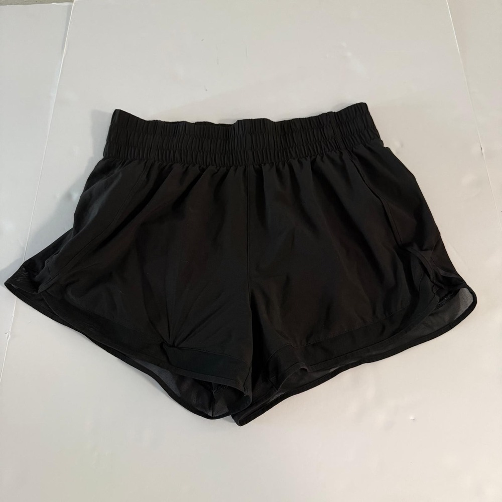 Athleta High Rise Mesh Racer Run 3" Short Black Size M Activewear Running Shorts